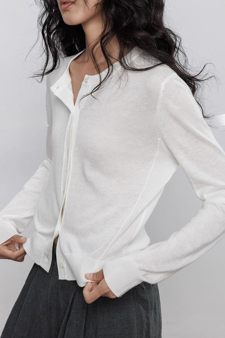 Lightweight Crewneck Knit Top Women Slim Fit Long Sleeve